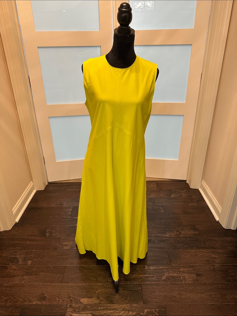 Sleeveless dress XL